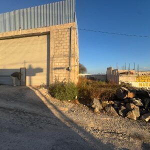 Bodega 220 con Terreno 325